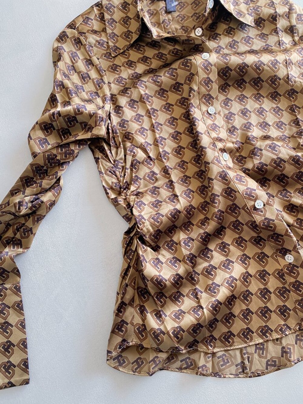 Banana Republic 100% Silk Monogram Print Blouse Size XS Shirt NWOT - Picture 8 of 9